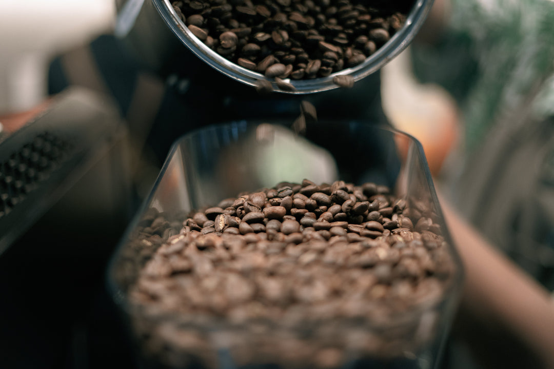 How Much Coffee Does a Café Actually Use per Month?