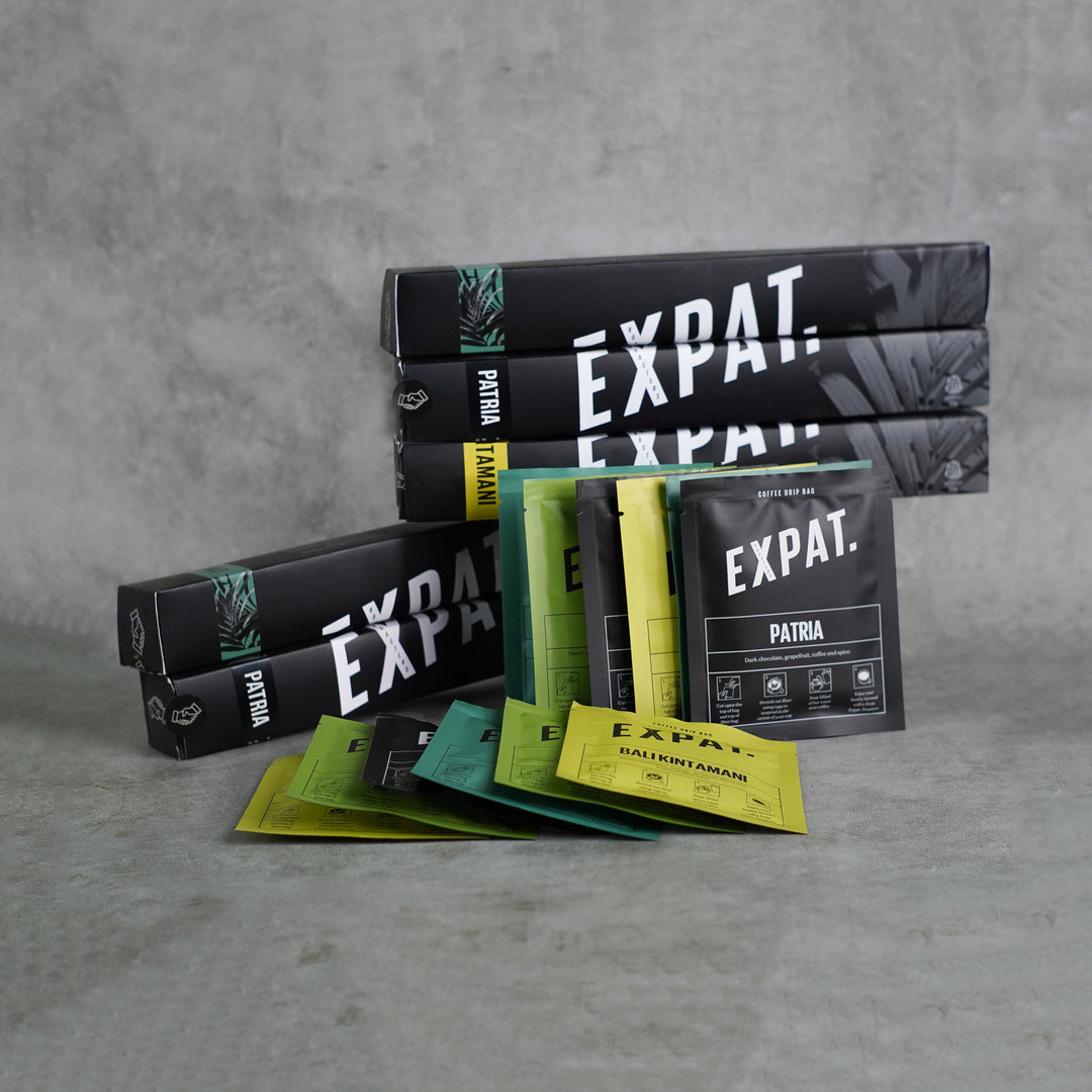 Package 5 of Expat. Roasters